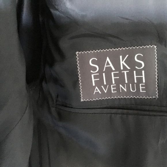 Armani Suit - Picture 5 of 9